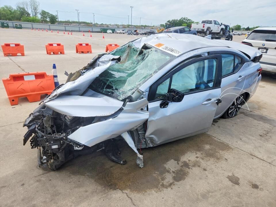 2025 NISSAN Versa