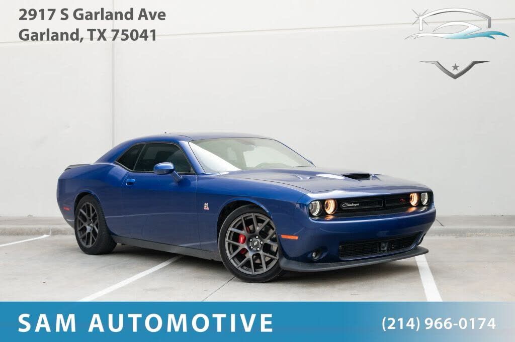 2019 DODGE Challenger