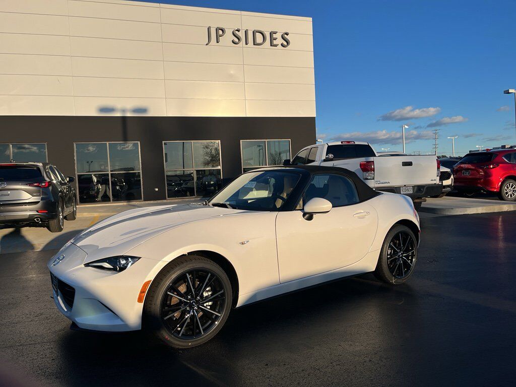 2025 MAZDA MX-5