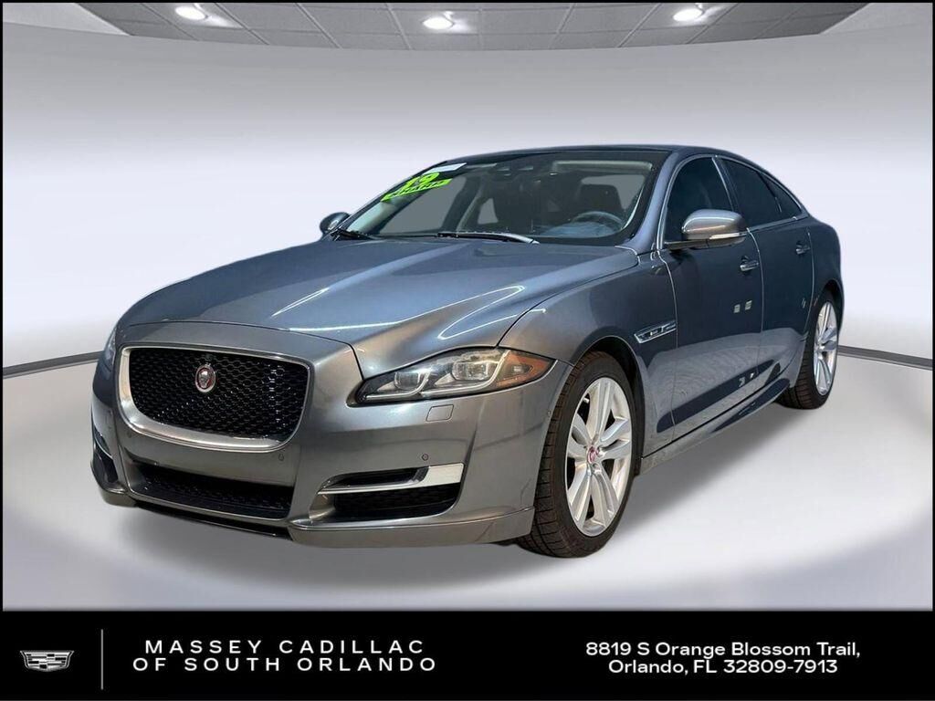2019 JAGUAR XJ