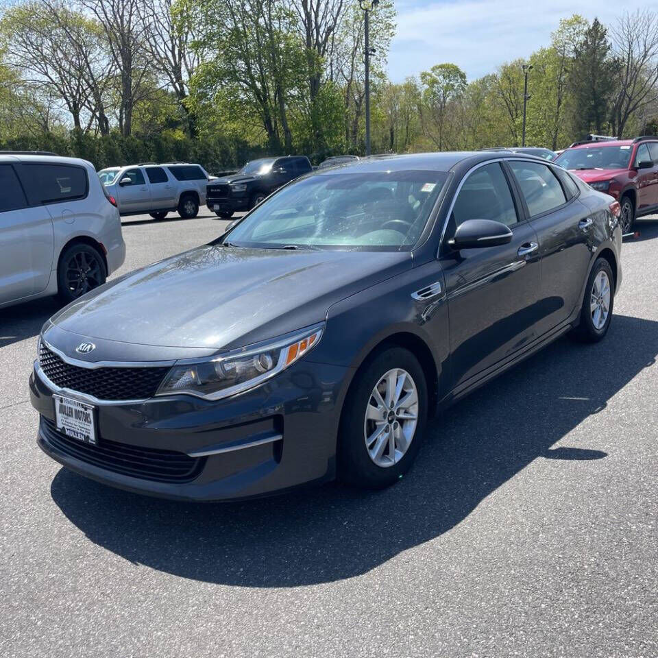 2017 KIA Optima