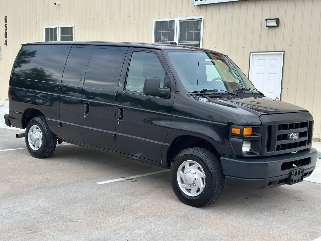 2009 FORD E-150