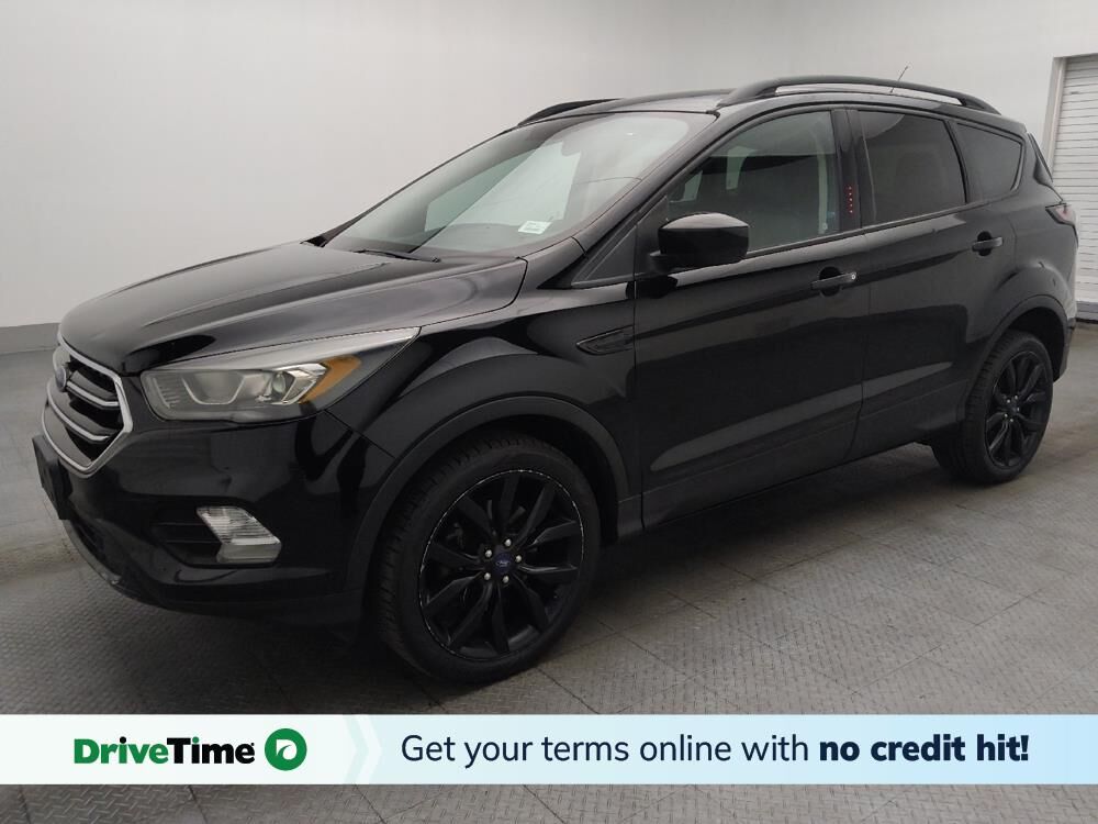 2017 FORD Escape