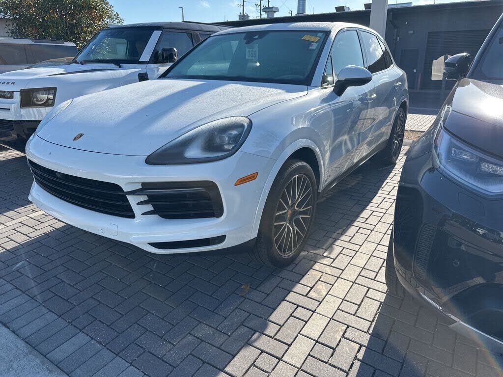 2021 PORSCHE Cayenne