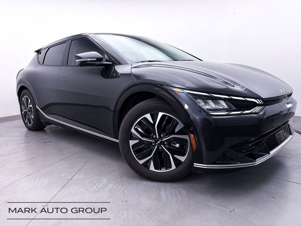 2023 KIA EV6