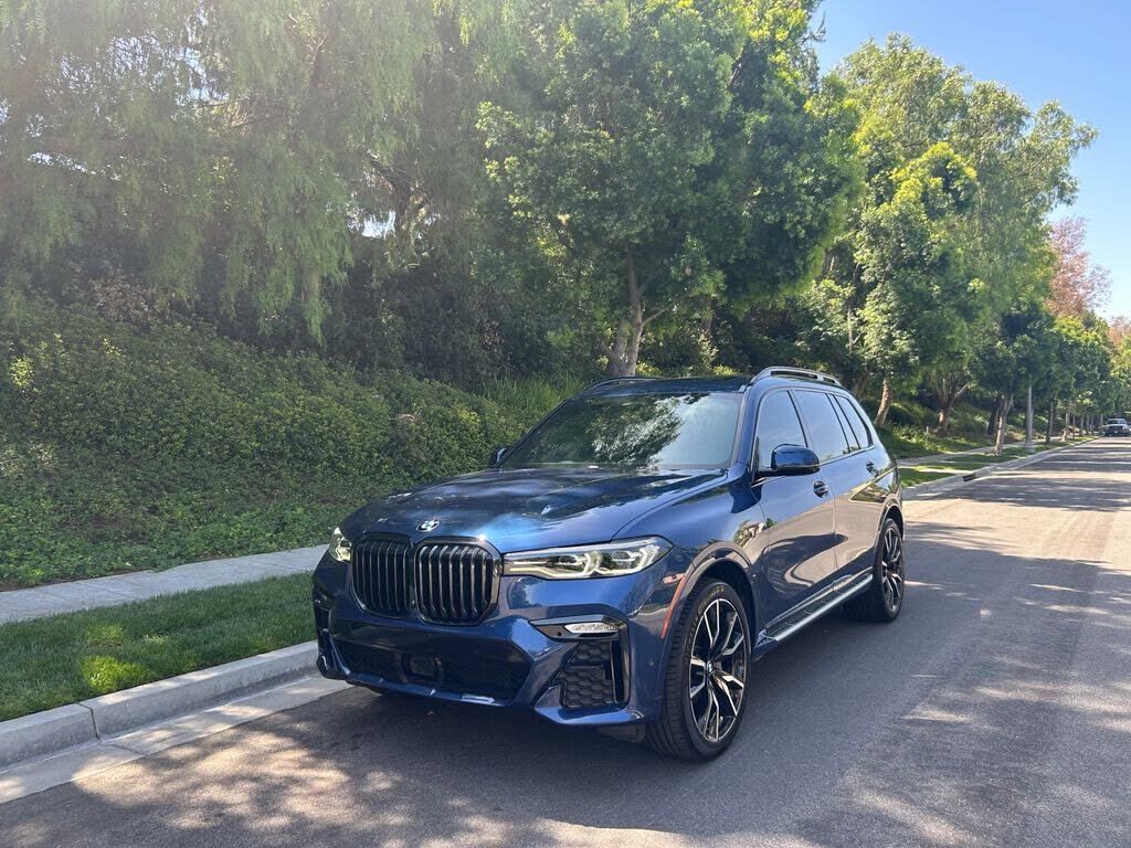 2020 BMW X7