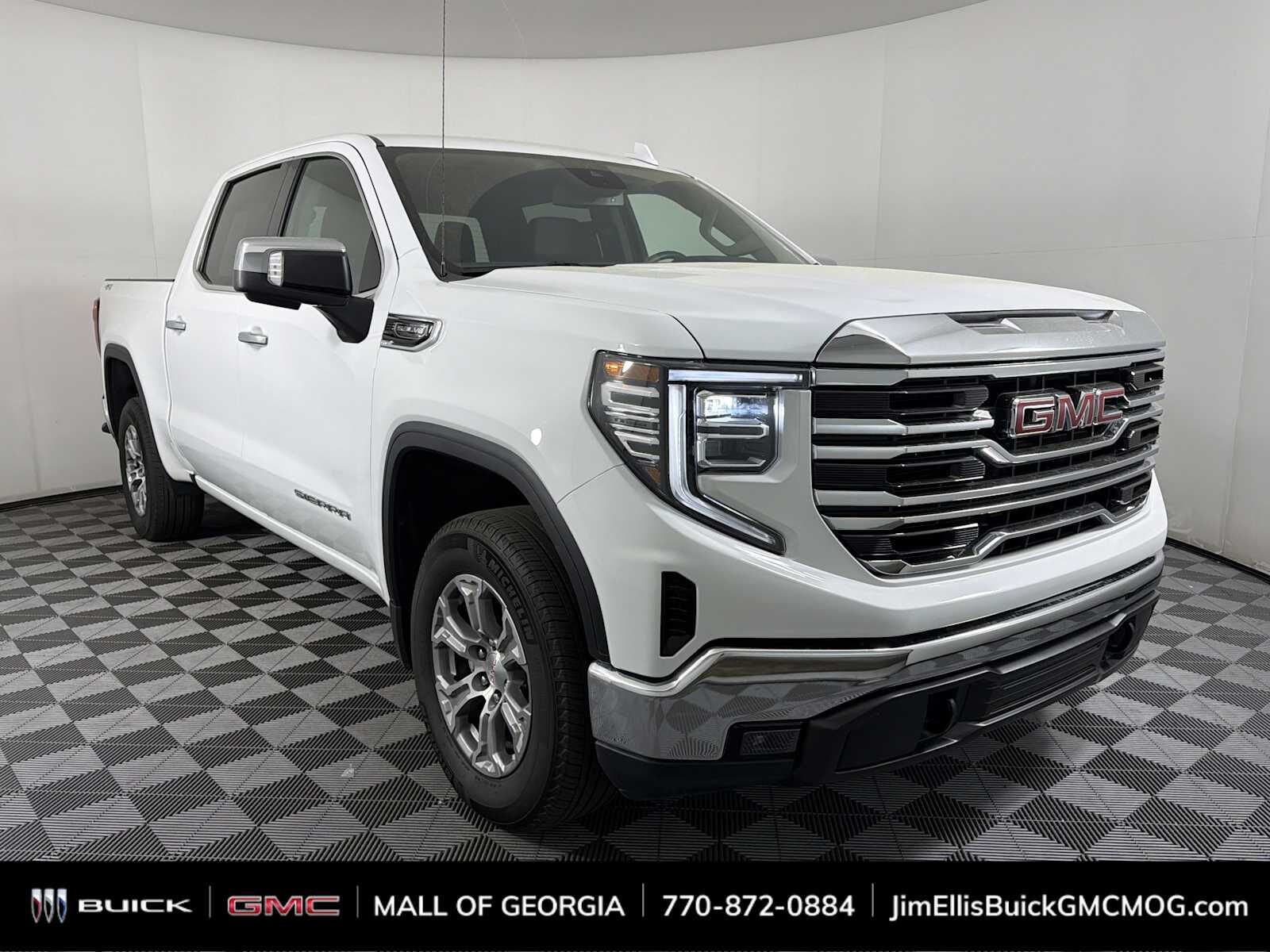 2025 GMC Sierra