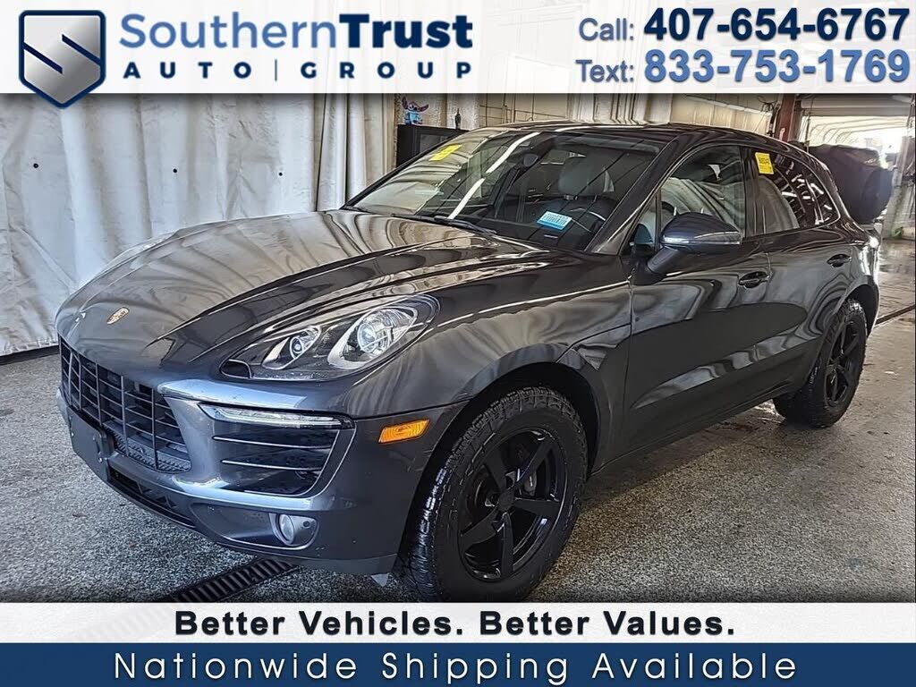 2018 PORSCHE Macan