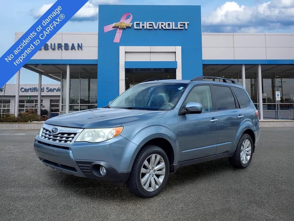 2013 SUBARU Forester