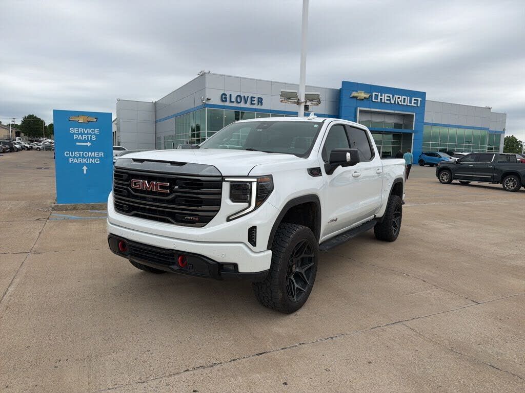 2024 GMC Sierra