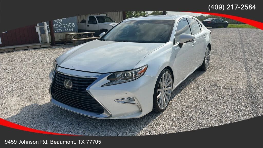 2017 LEXUS ES