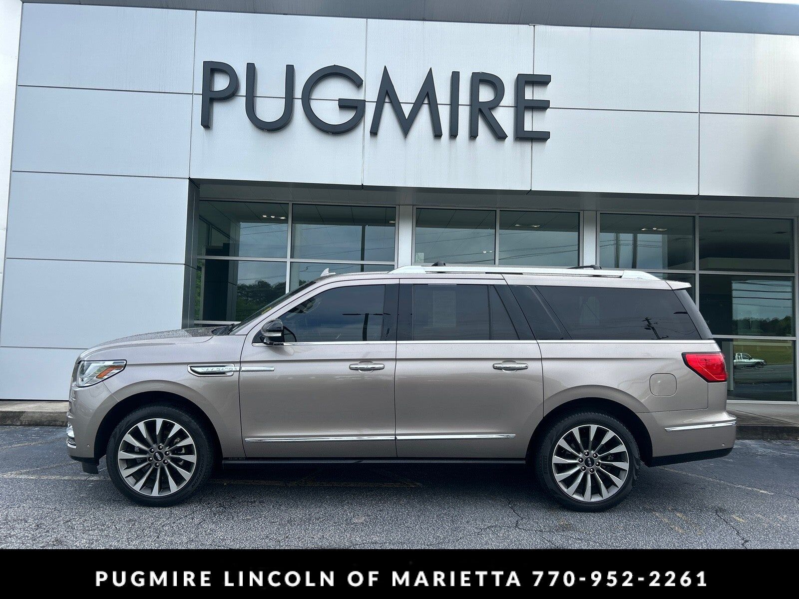2019 LINCOLN Navigator L
