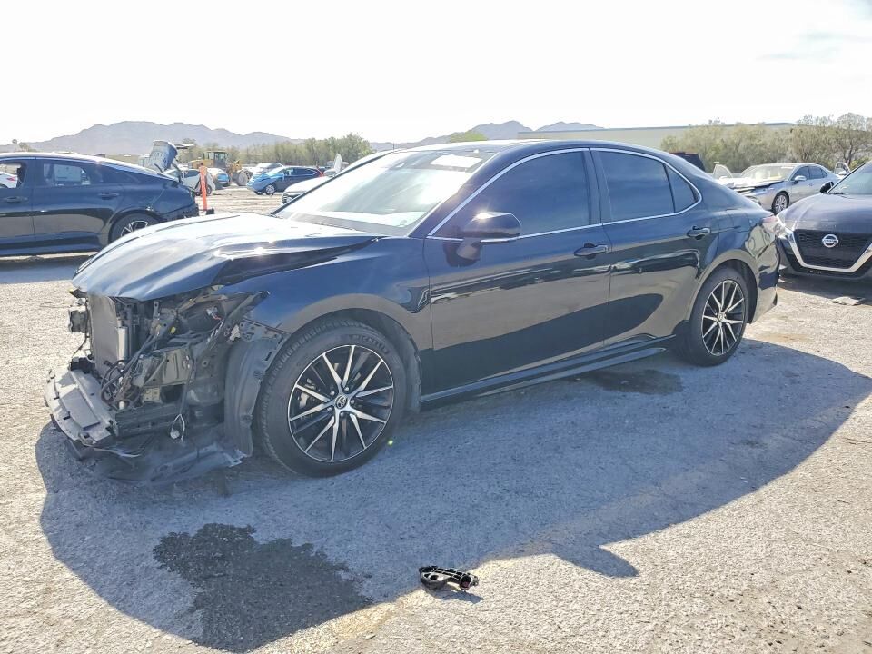 2023 TOYOTA Camry