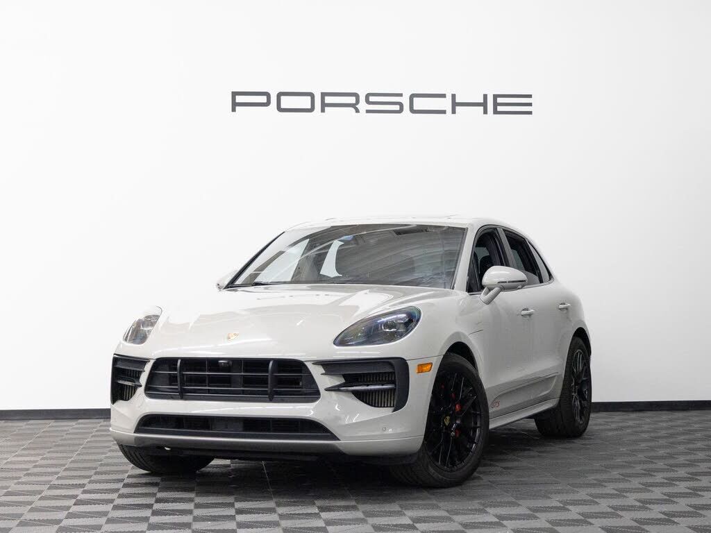 2021 PORSCHE Macan