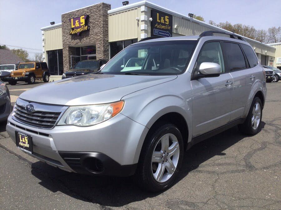 2010 SUBARU Forester