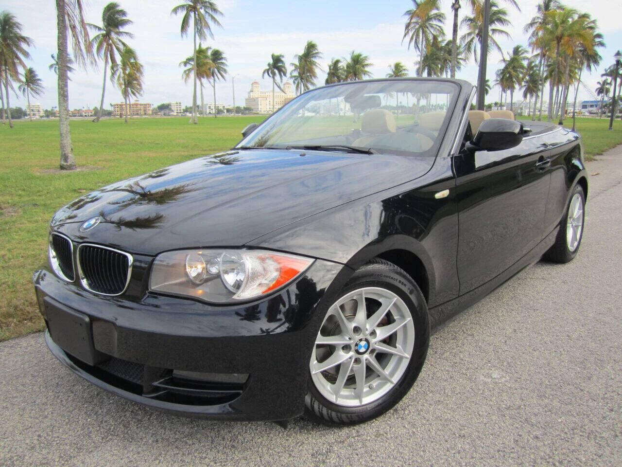2011 BMW 1 Series