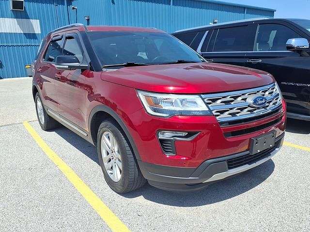 2018 FORD Explorer