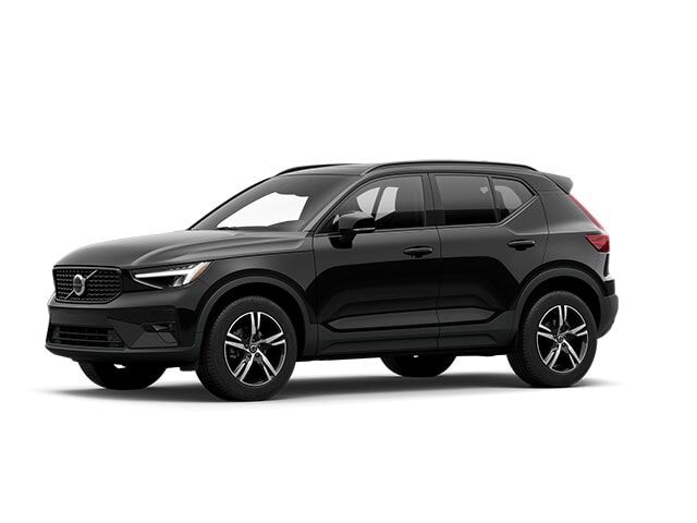 2023 VOLVO XC40