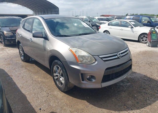 2010 NISSAN Rogue