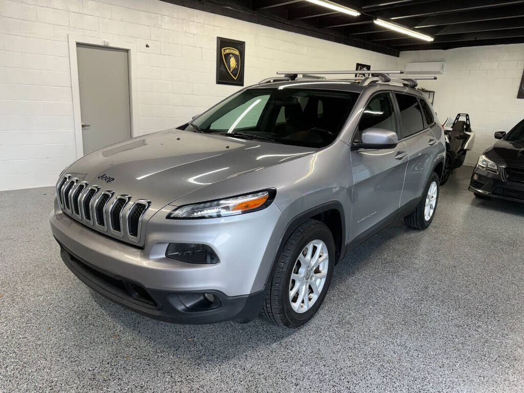 2017 JEEP Cherokee