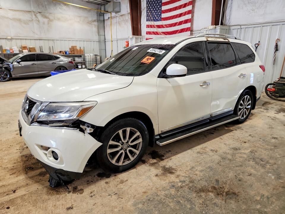 2015 NISSAN Pathfinder