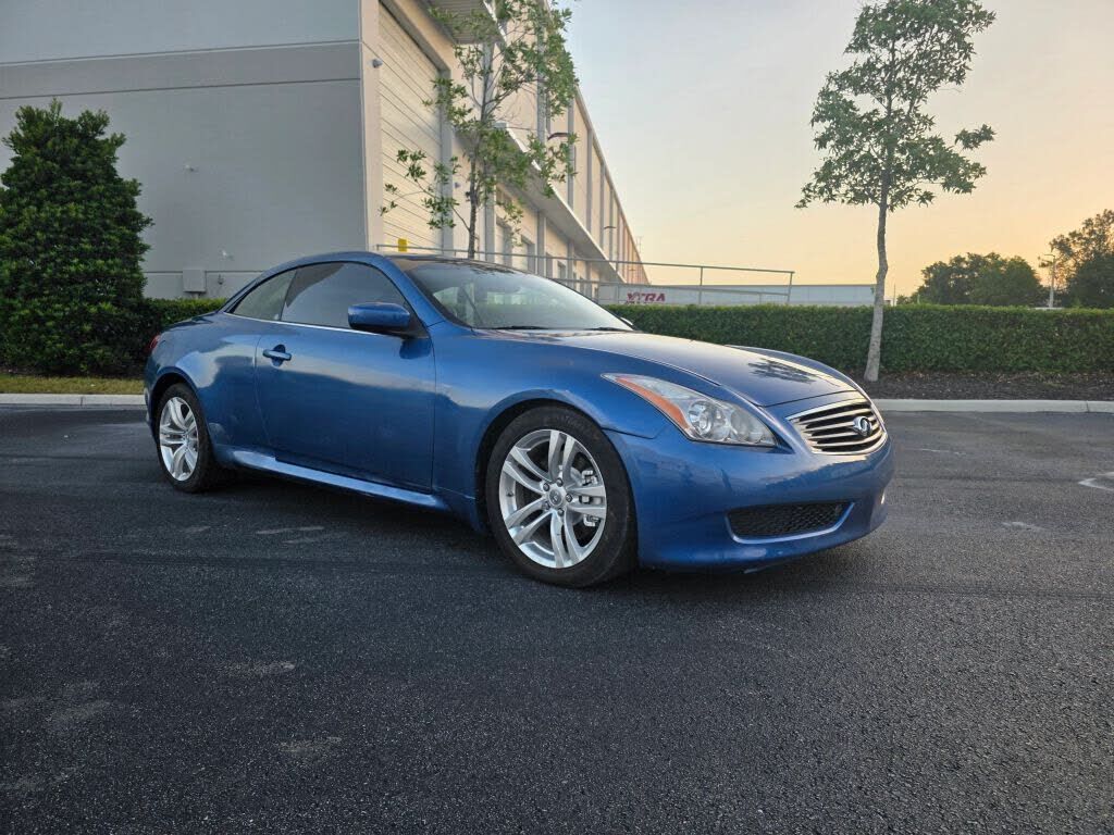 2010 INFINITI G37