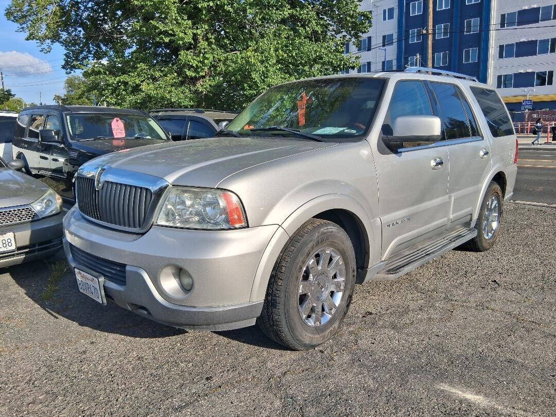 2003 LINCOLN Navigator