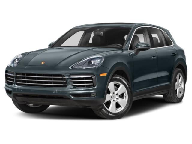 2022 PORSCHE Cayenne