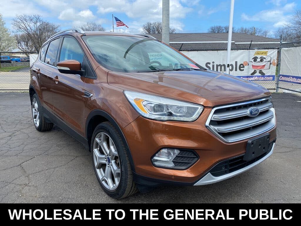2017 FORD Escape