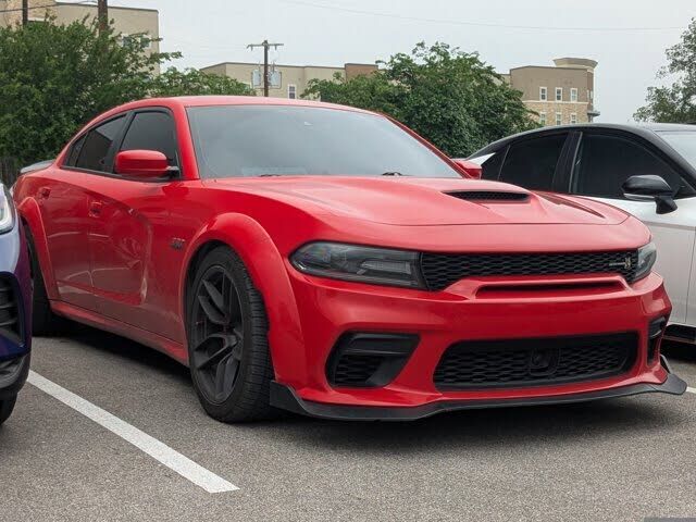 2020 DODGE Charger