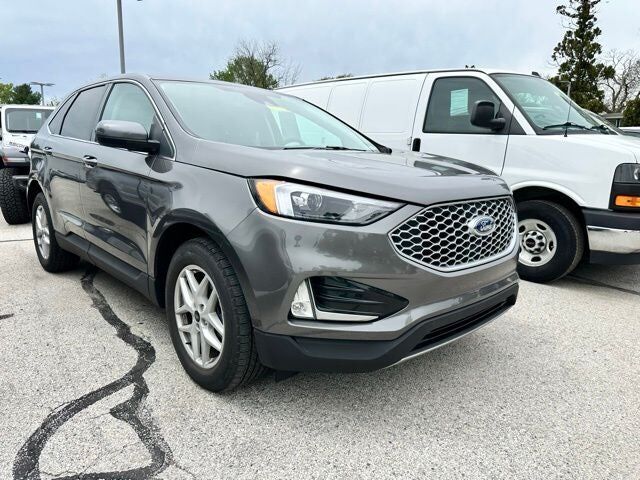 2023 FORD Edge