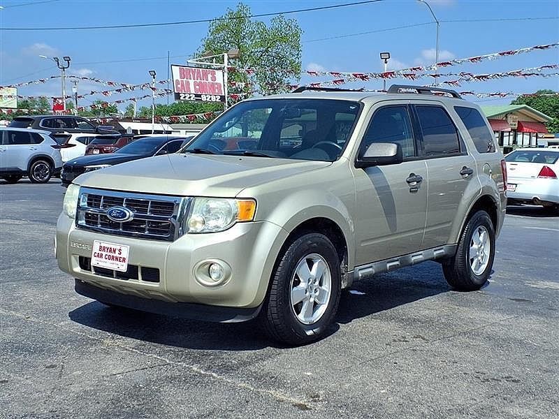 2010 FORD Escape