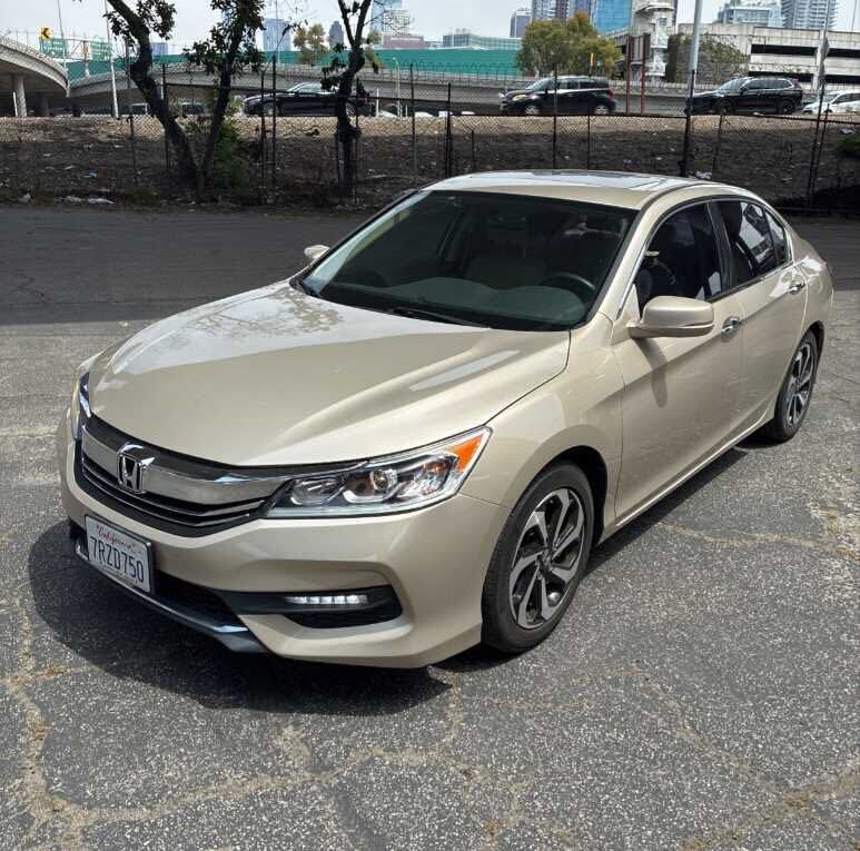 2016 HONDA Accord