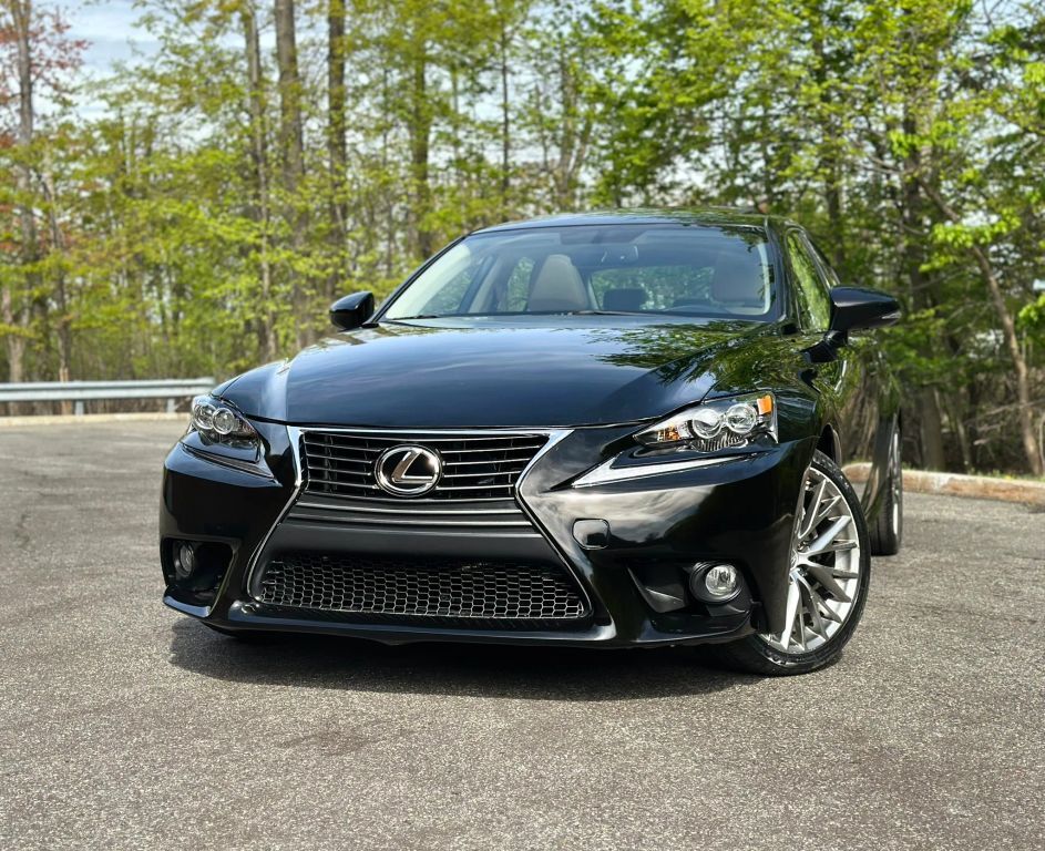 2014 LEXUS IS