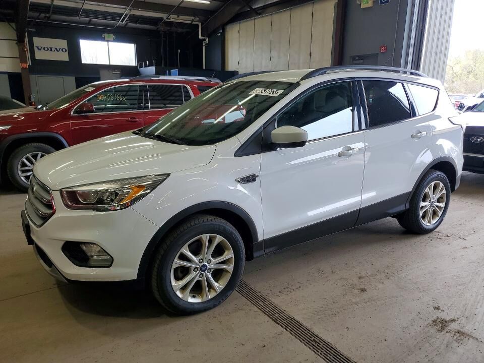 2017 FORD Escape