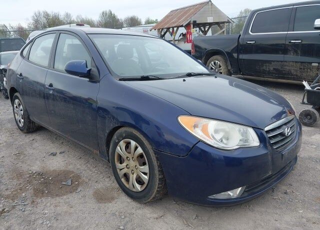 2010 HYUNDAI Elantra