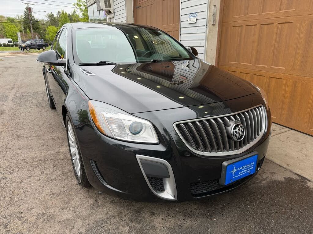 2012 BUICK Regal