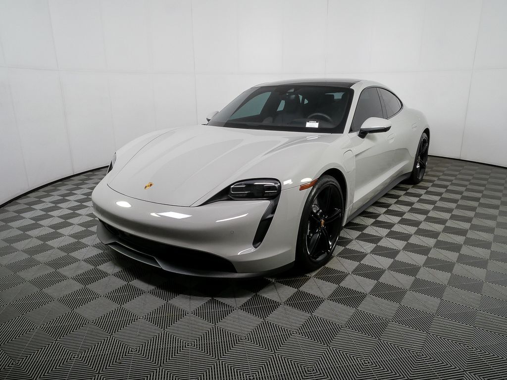 2023 PORSCHE Taycan