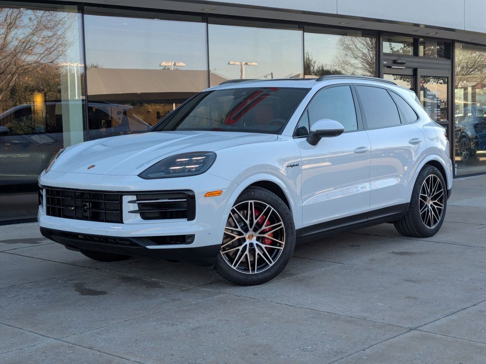 2026 PORSCHE Cayenne