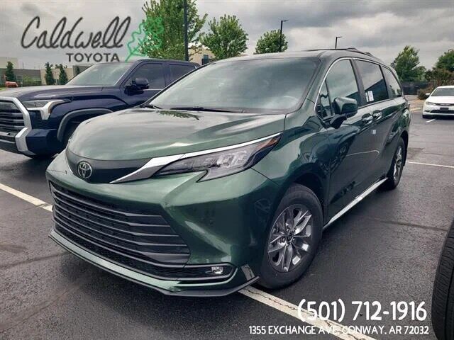 2026 TOYOTA Sienna