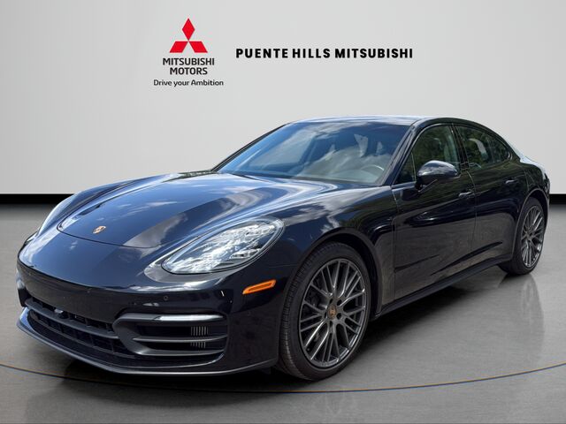 2022 PORSCHE Panamera