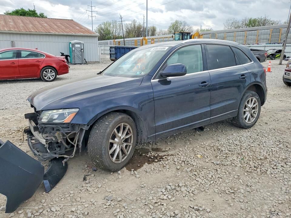 2010 AUDI Q5