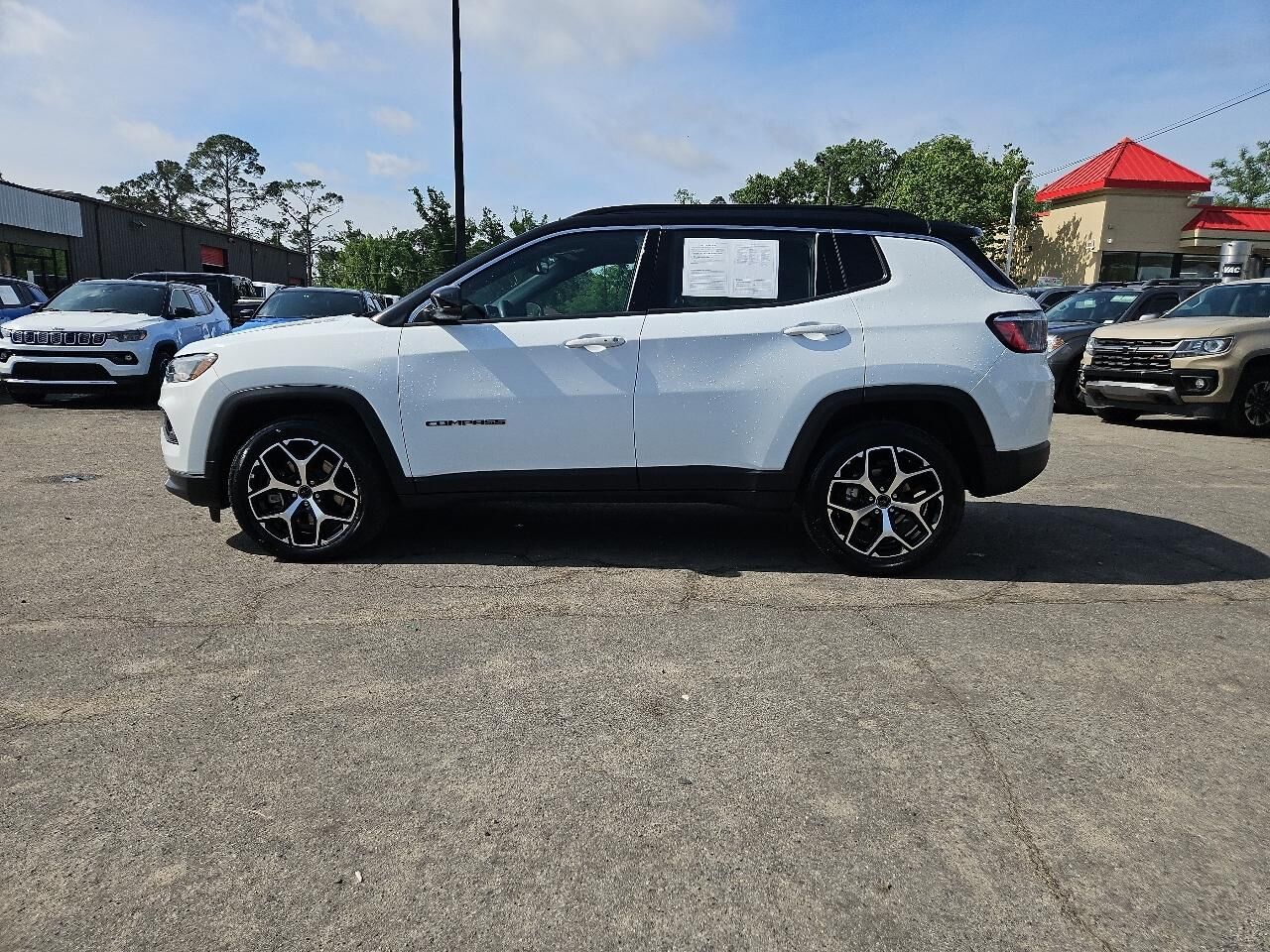 2025 JEEP Compass