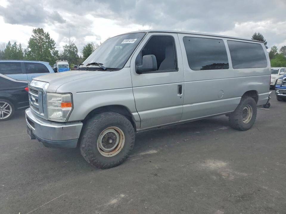 2012 FORD E-350
