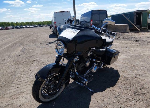 2007 HARLEY DAVIDSON Street Glide