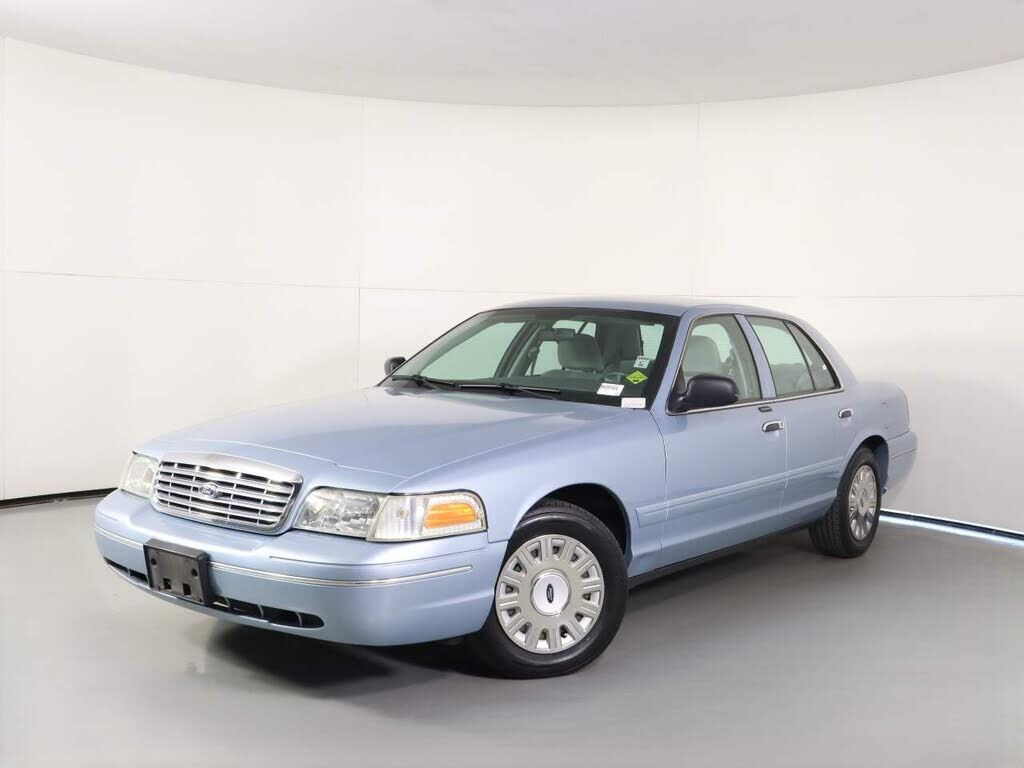 2003 FORD Crown Victoria