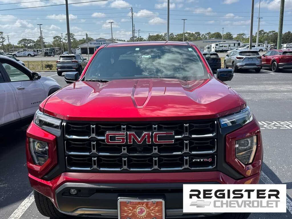2024 GMC Canyon