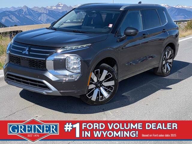 2025 MITSUBISHI Outlander