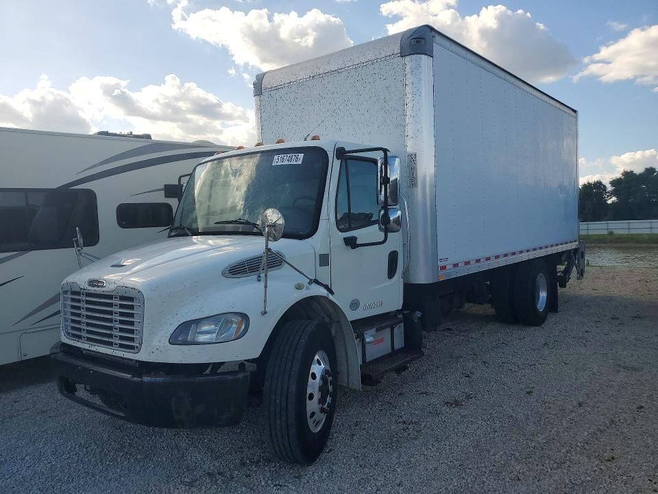 2016 FREIGHTLINER M2