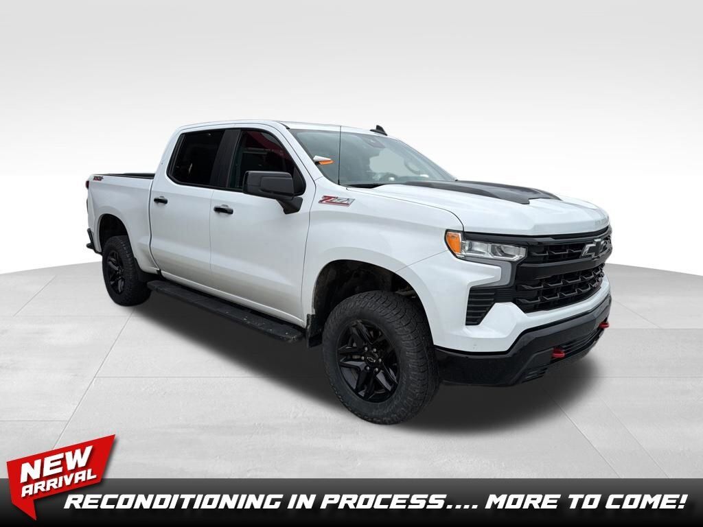 2024 CHEVROLET Silverado